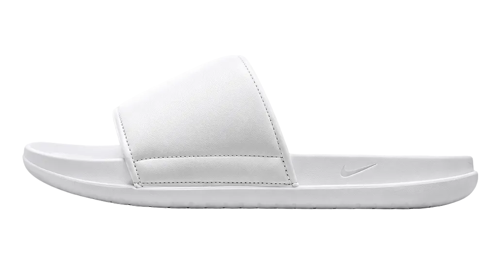 Kobe Offcourt Slide Triple White