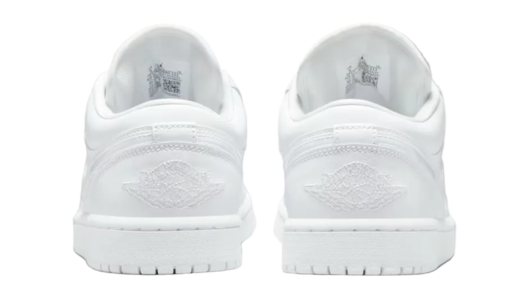 Nike Jordan 1 Low Triple Wht Women