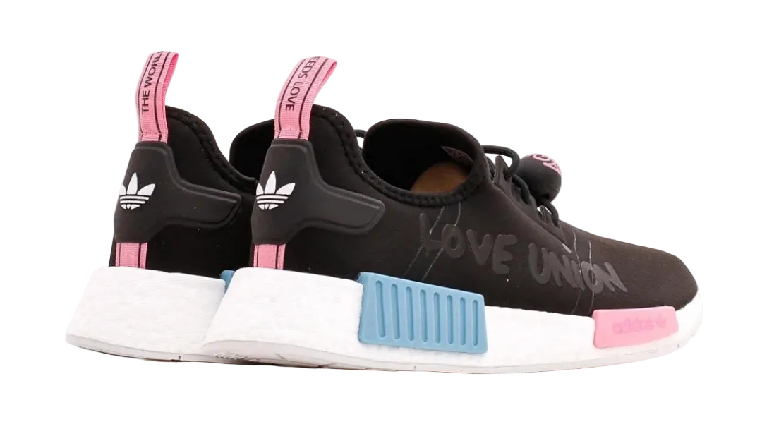 NMD R1 x André Saraiva Blk Wht