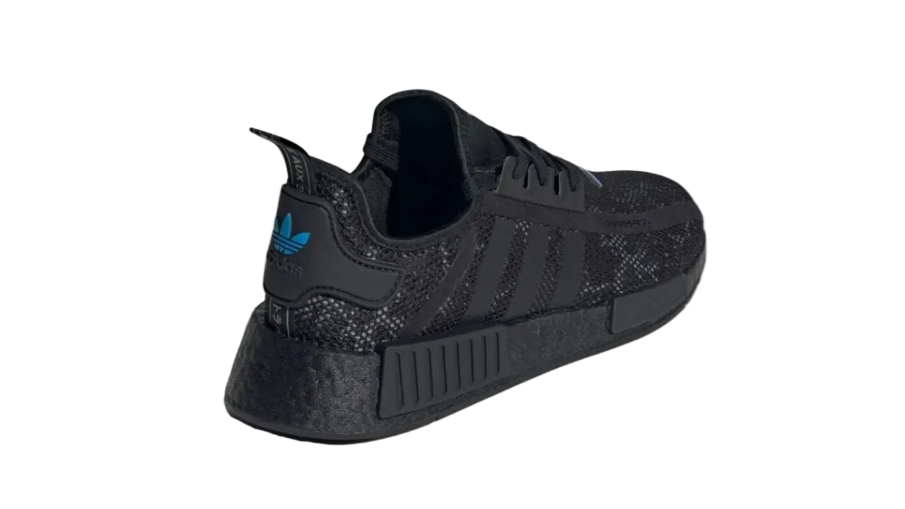 NMD R1 Blk Carbon Women