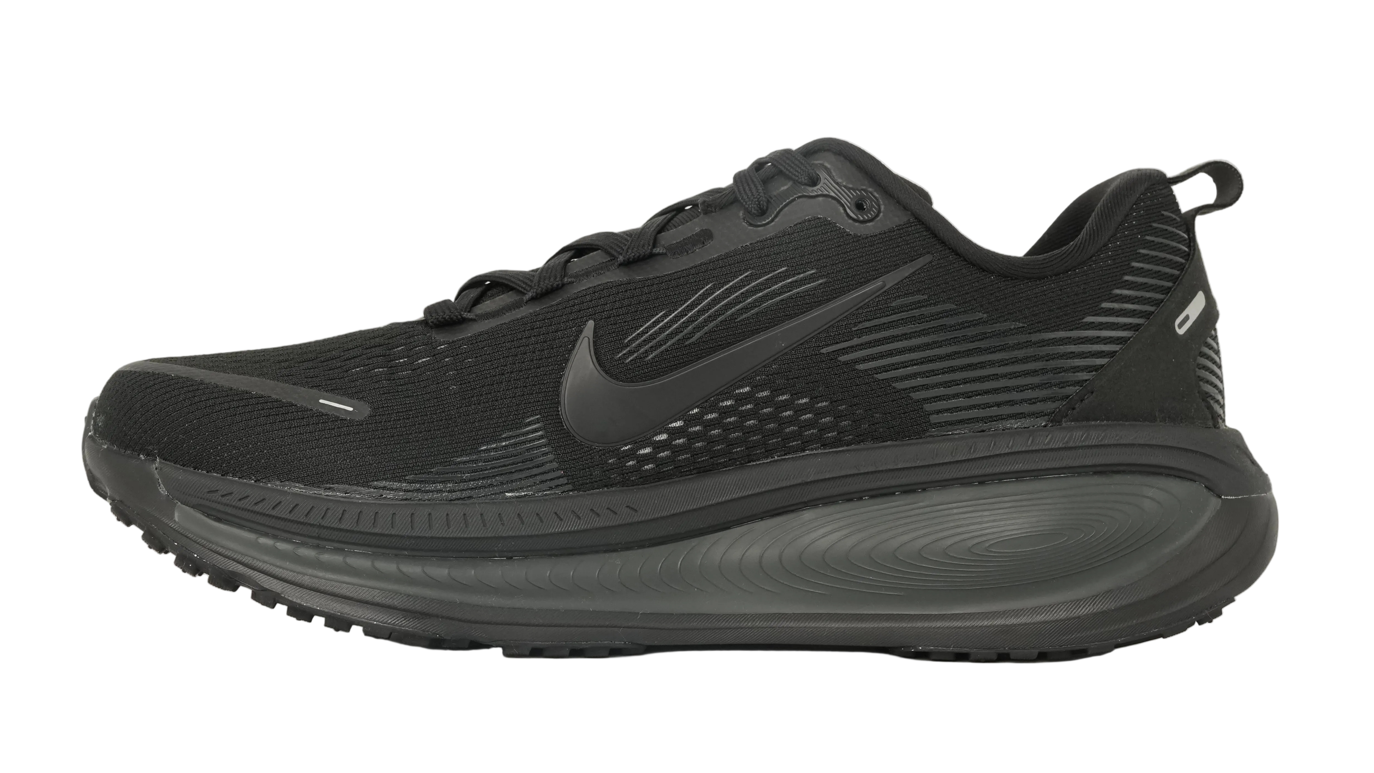Vomero 18 Triple Black