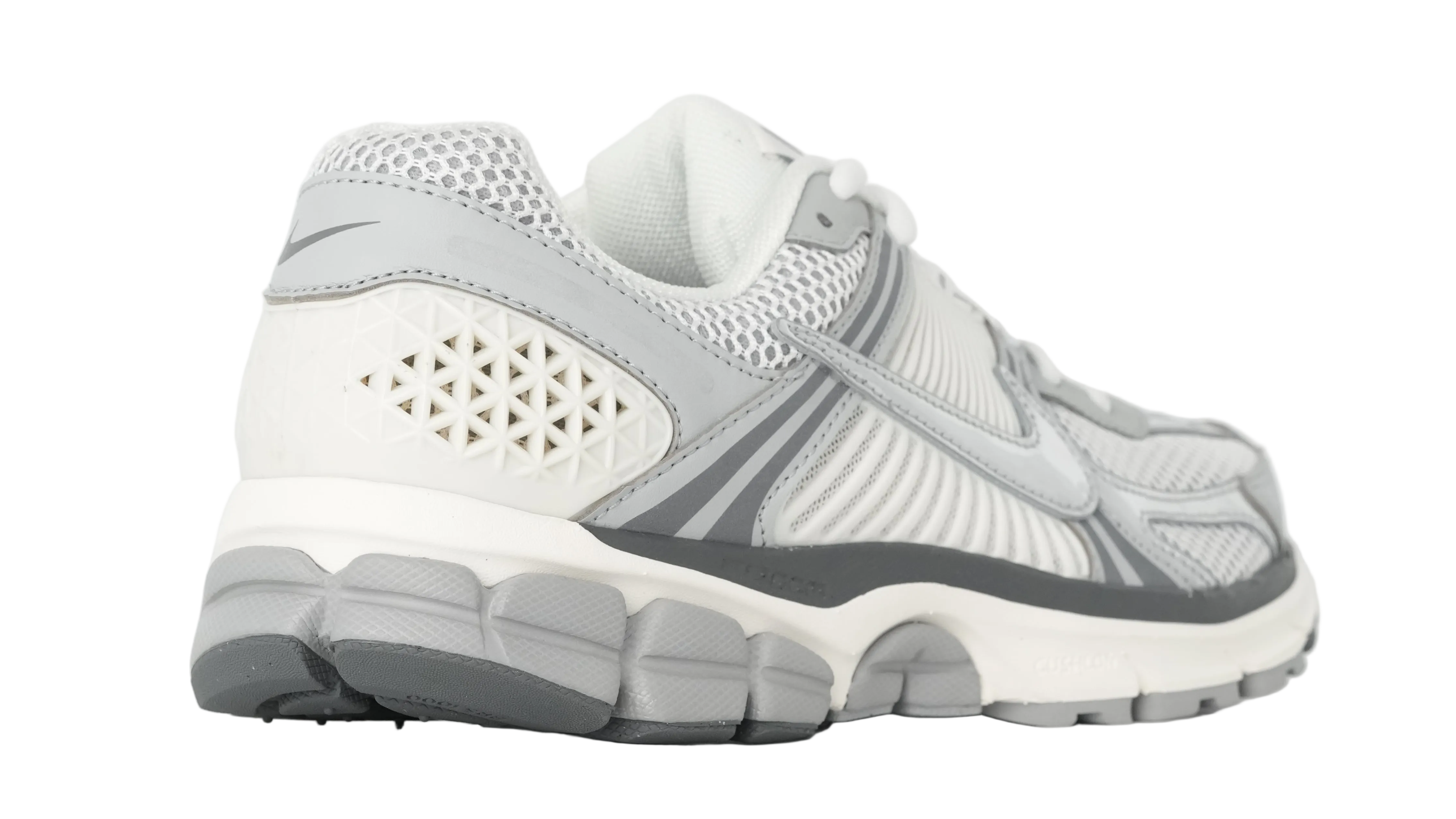 Zoom Vomero 5 Metallic Silver