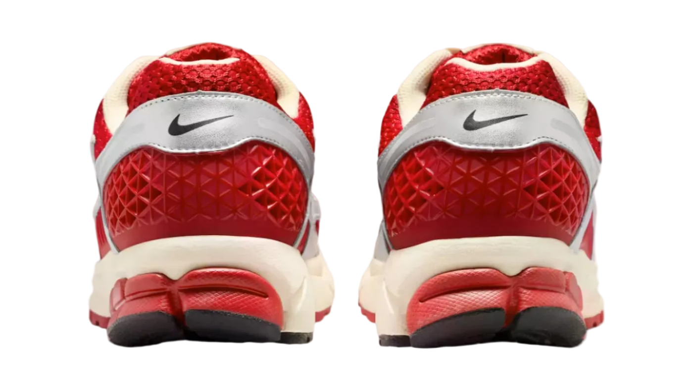Zoom Vomero 5 Gym Red Chrome